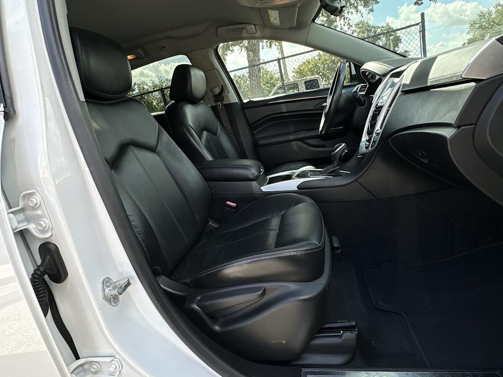 Thumbnail: 2016 Cadillac SRX - 20