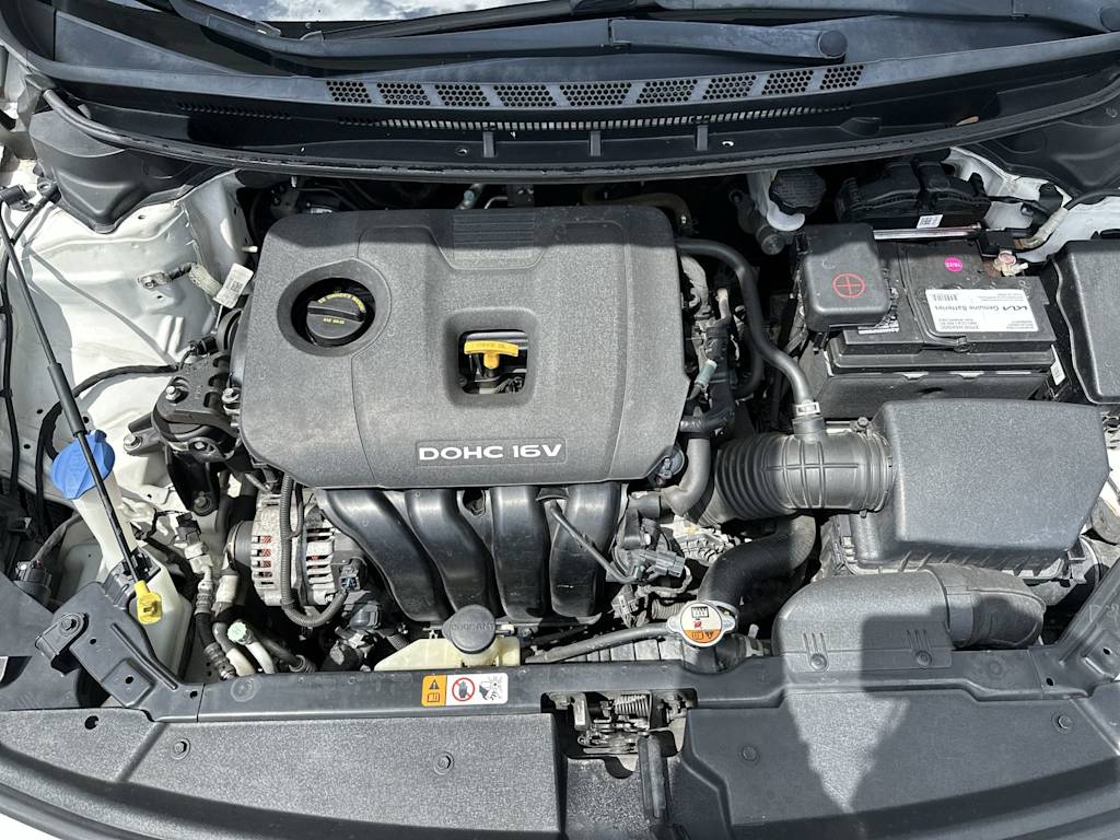 Thumbnail: 2018 Kia Forte - 9