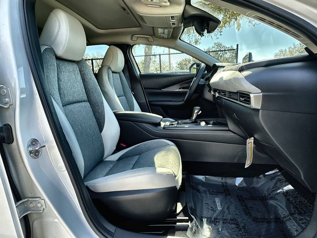 Thumbnail: 2026 Mazda CX-30 - 21