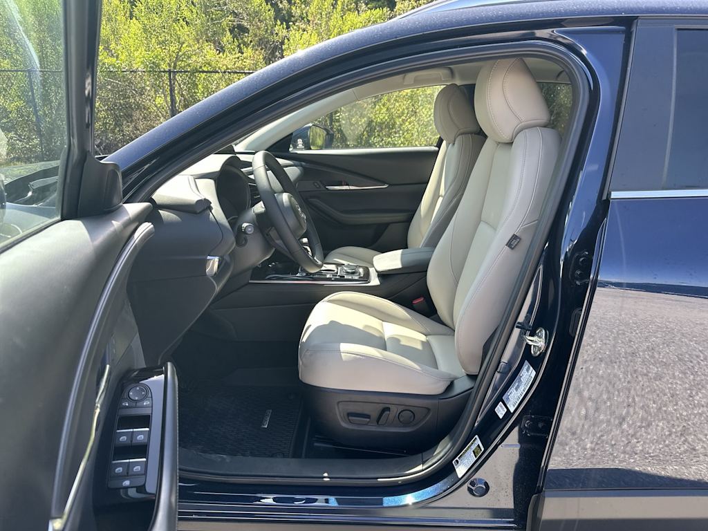 Thumbnail: 2025 Mazda CX-30 - 11