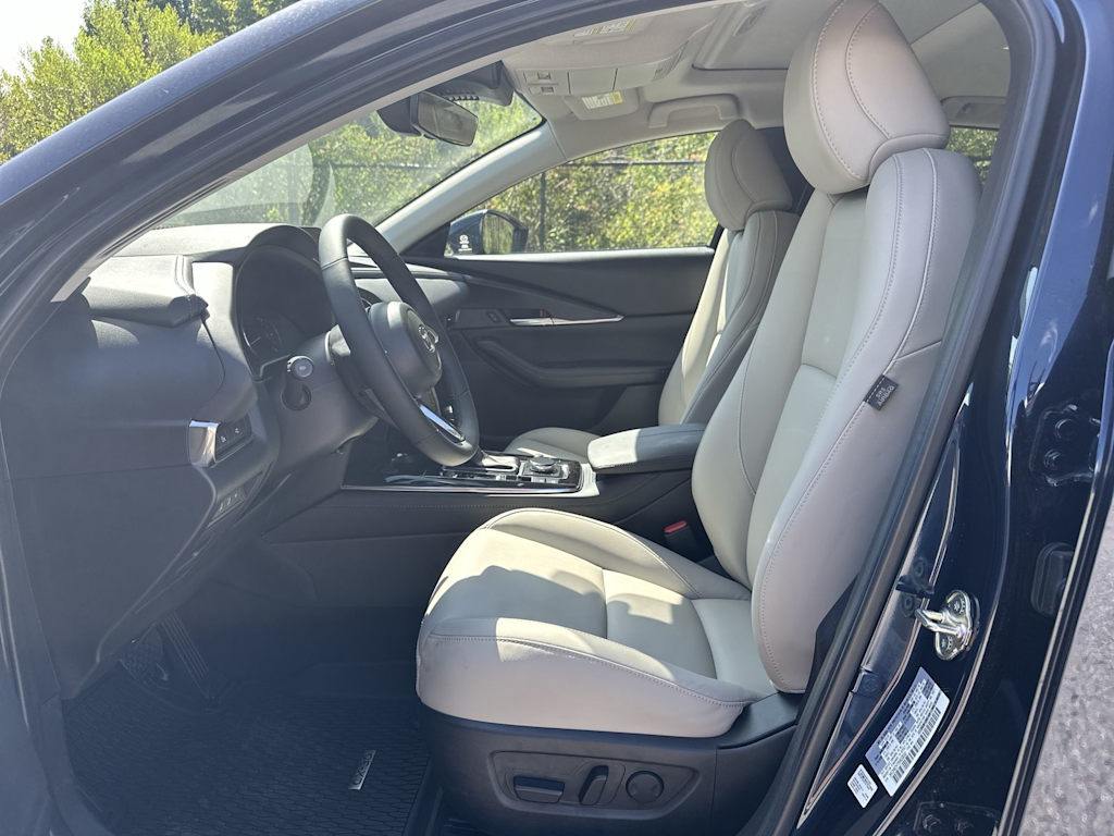 Thumbnail: 2025 Mazda CX-30 - 12