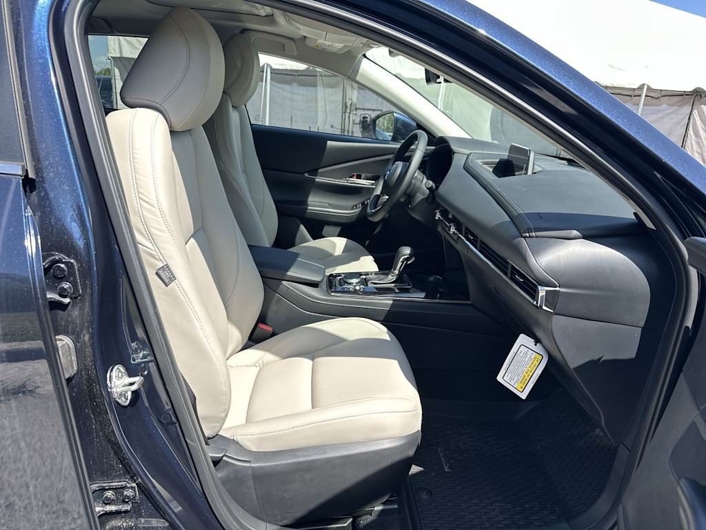 Thumbnail: 2025 Mazda CX-30 - 19