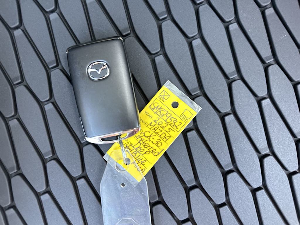 Thumbnail: 2025 Mazda CX-30 - 17