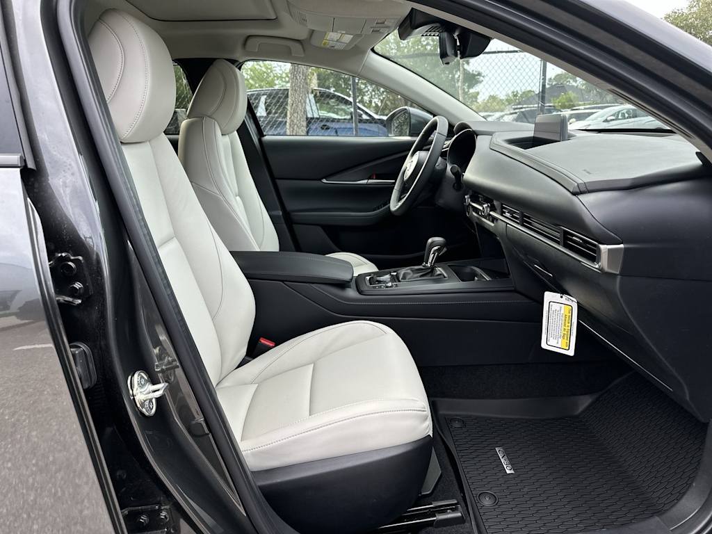 Thumbnail: 2026 Mazda CX-30 - 10