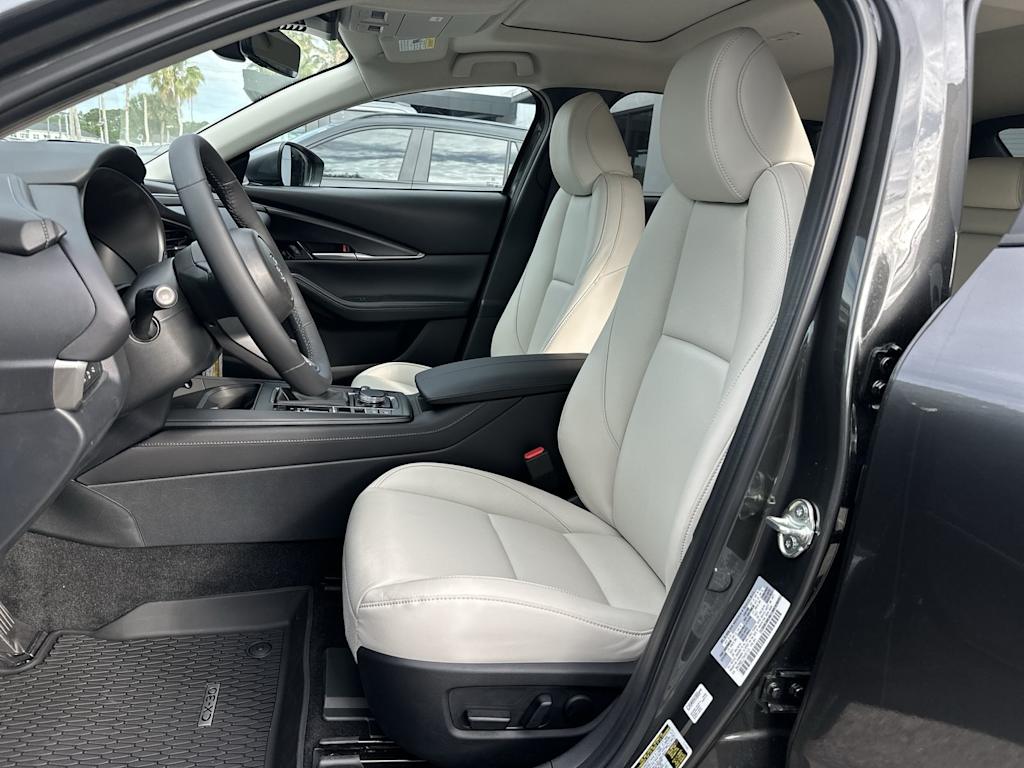 Thumbnail: 2026 Mazda CX-30 - 9