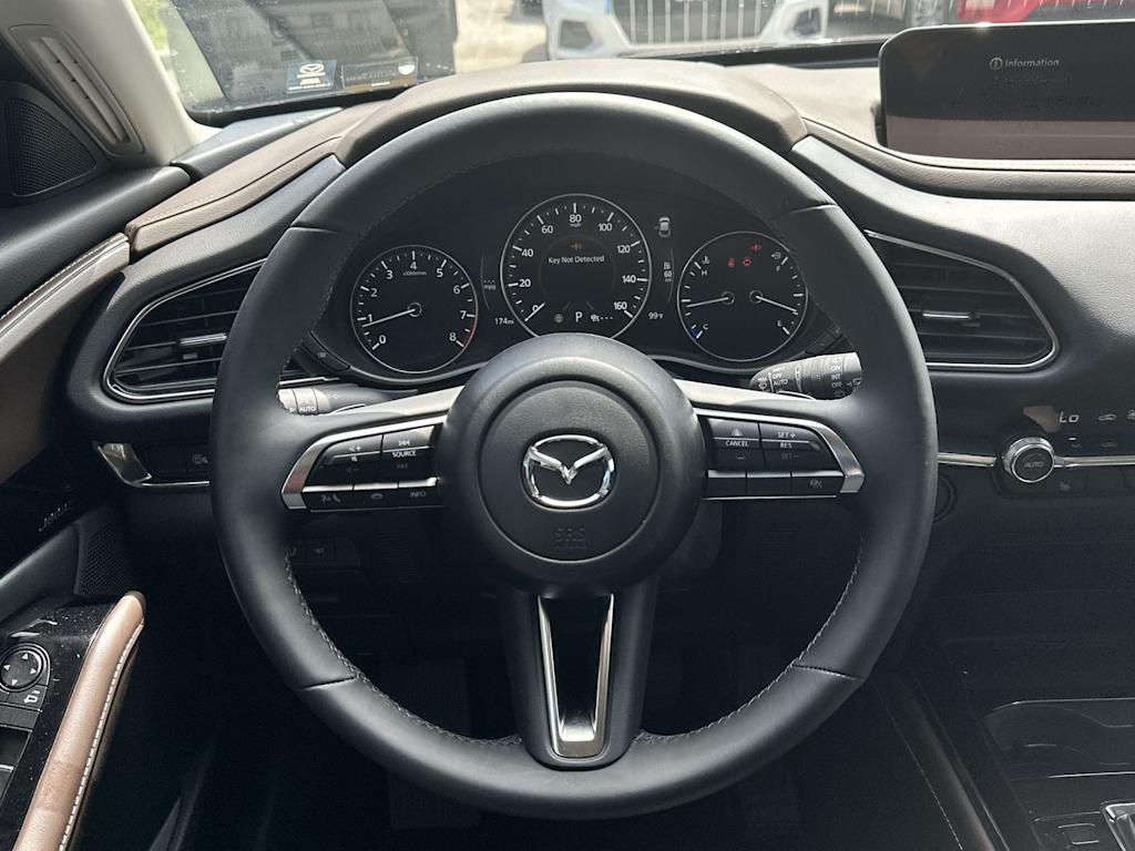 Thumbnail: 2025 Mazda CX-30 - 10