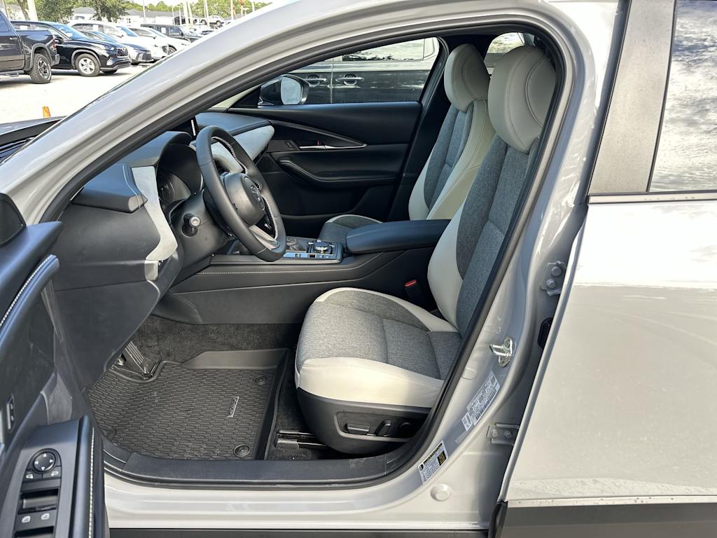 Thumbnail: 2026 Mazda CX-30 - 10