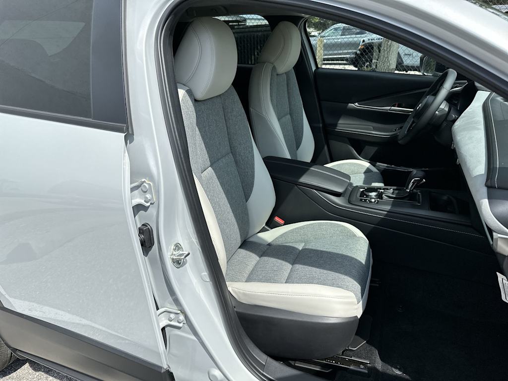 Thumbnail: 2026 Mazda CX-30 - 19