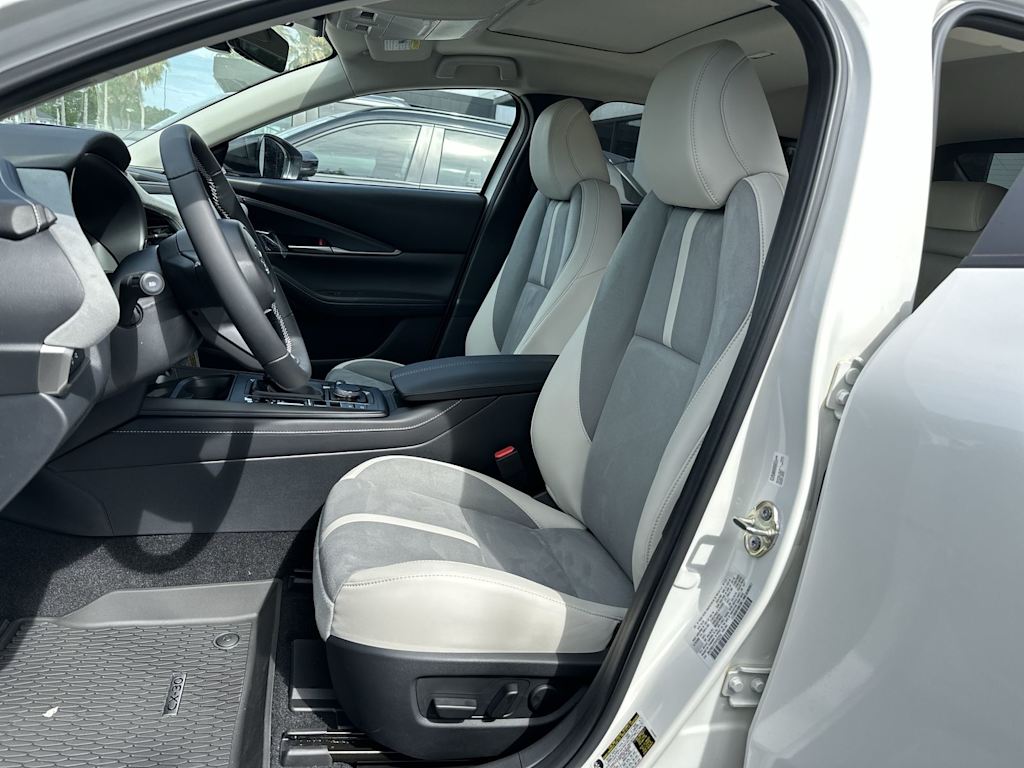 Thumbnail: 2026 Mazda CX-30 - 10