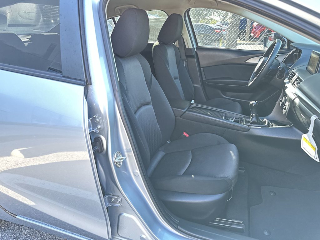 Thumbnail: 2017 Mazda Mazda3 - 11