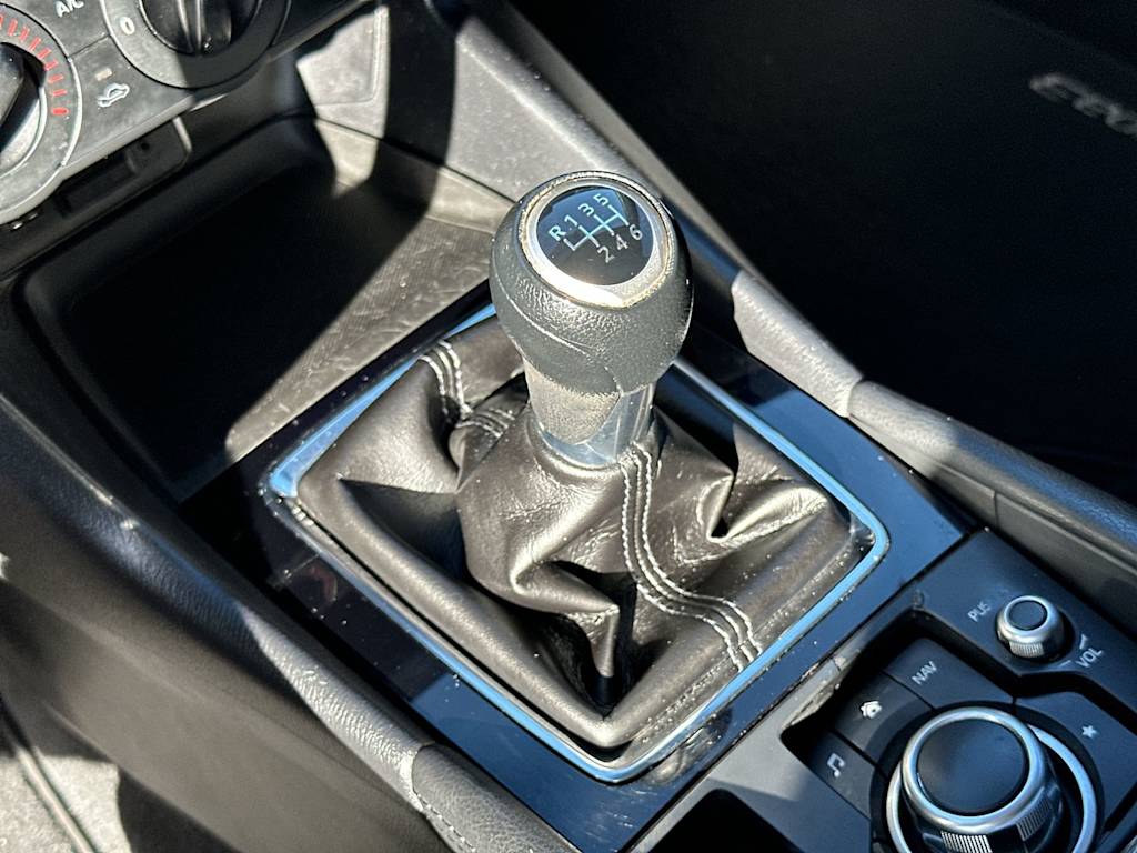 Thumbnail: 2017 Mazda Mazda3 - 14