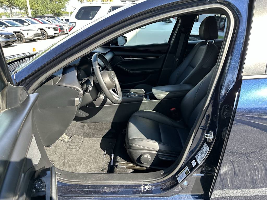 Thumbnail: 2024 Mazda Mazda3 - 9