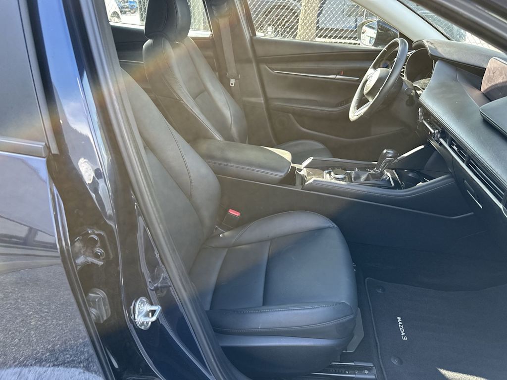Thumbnail: 2024 Mazda Mazda3 - 20