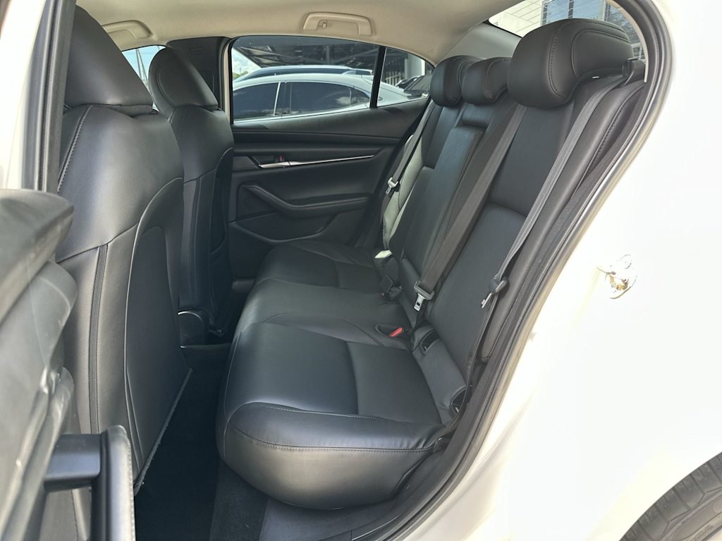 Thumbnail: 2020 Mazda Mazda3 - 12