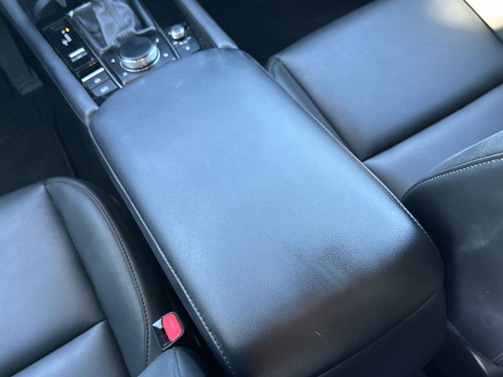 Thumbnail: 2022 Mazda Mazda3 - 21