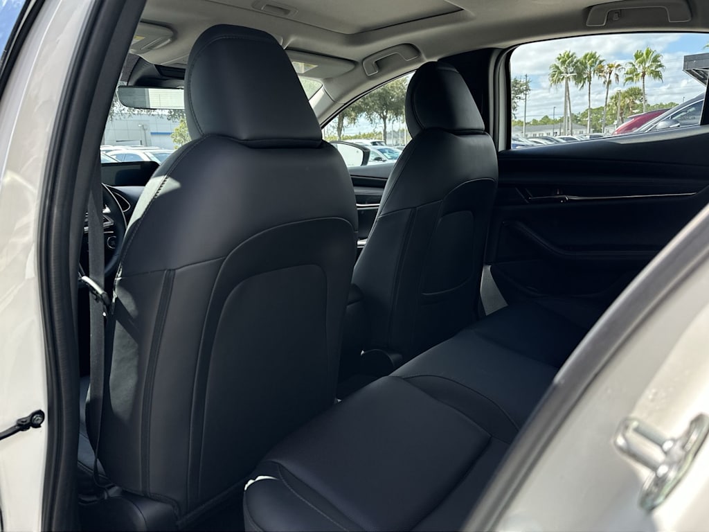 Thumbnail: 2023 Mazda Mazda3 - 13