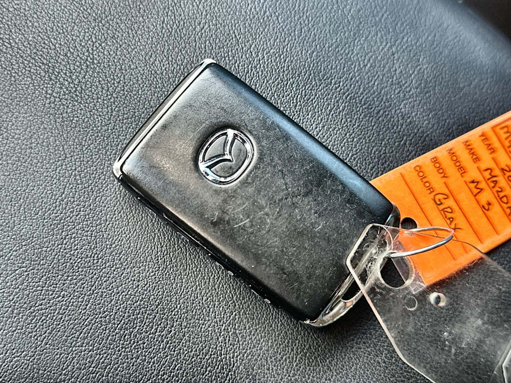 Thumbnail: 2025 Mazda Mazda3 - 18