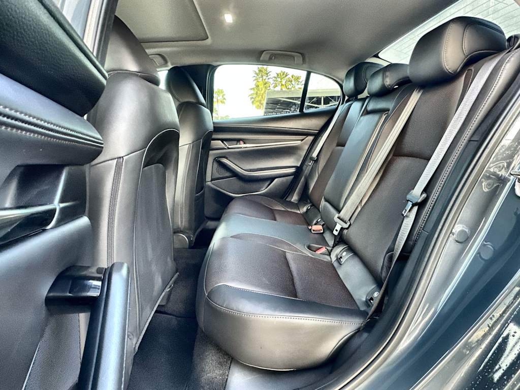 Thumbnail: 2025 Mazda Mazda3 - 25