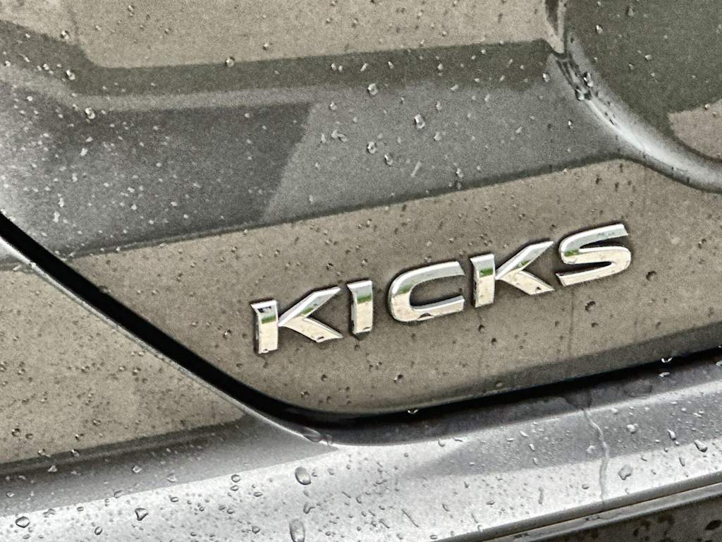 Thumbnail: 2022 Nissan Kicks - 7