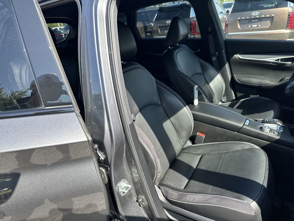 Thumbnail: 2023 INFINITI QX50 - 22