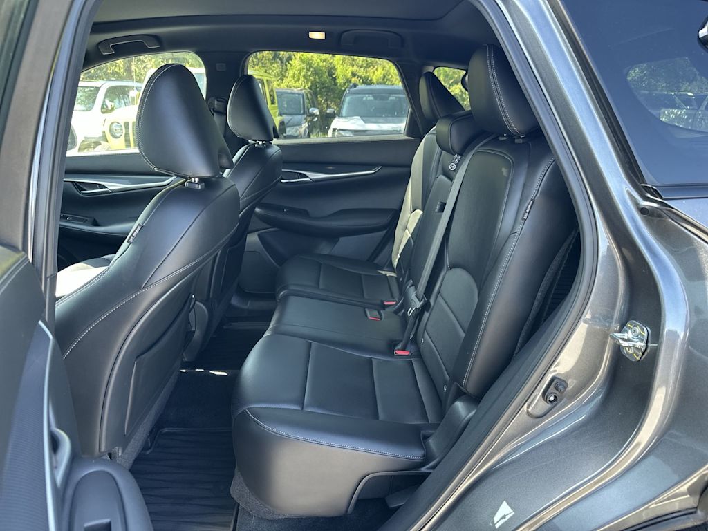 Thumbnail: 2023 INFINITI QX50 - 21