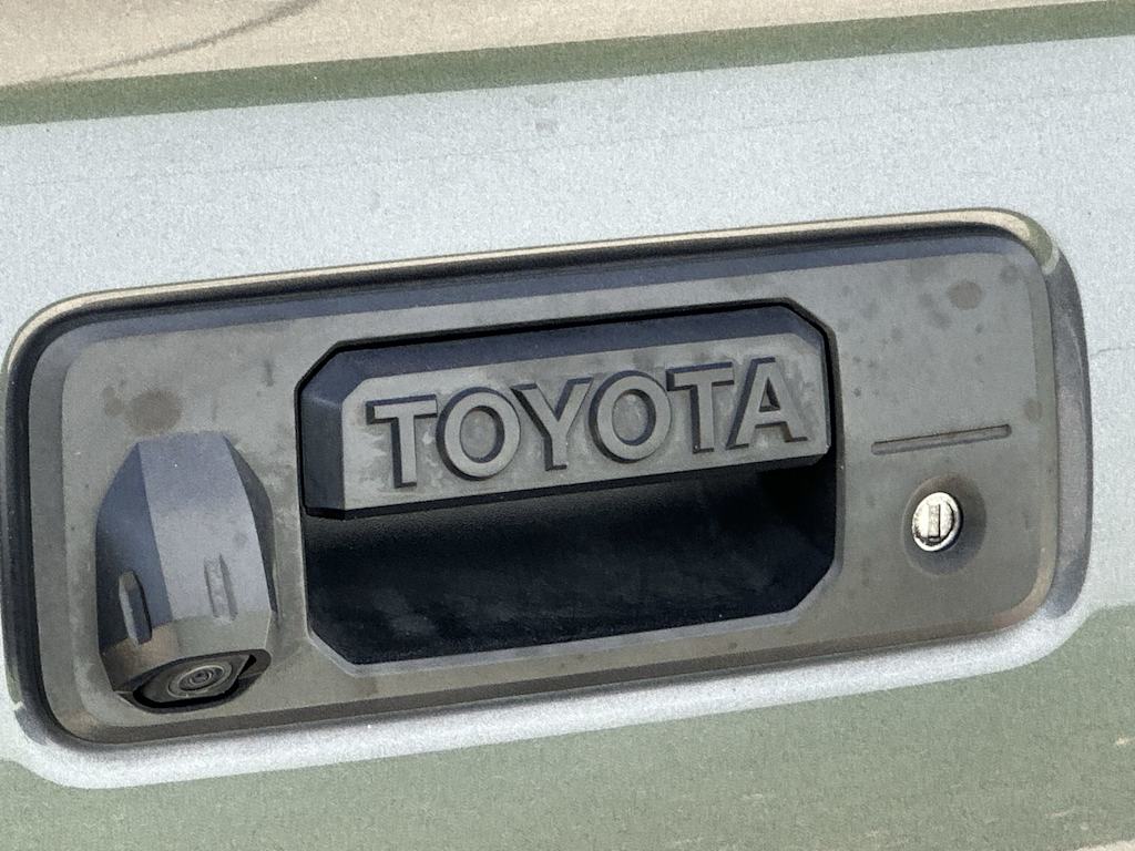 Thumbnail: 2022 Toyota Tacoma - 13