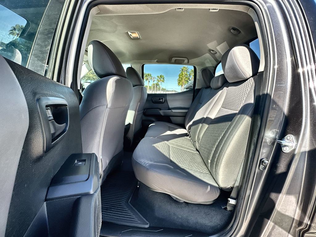 Thumbnail: 2023 Toyota Tacoma - 20