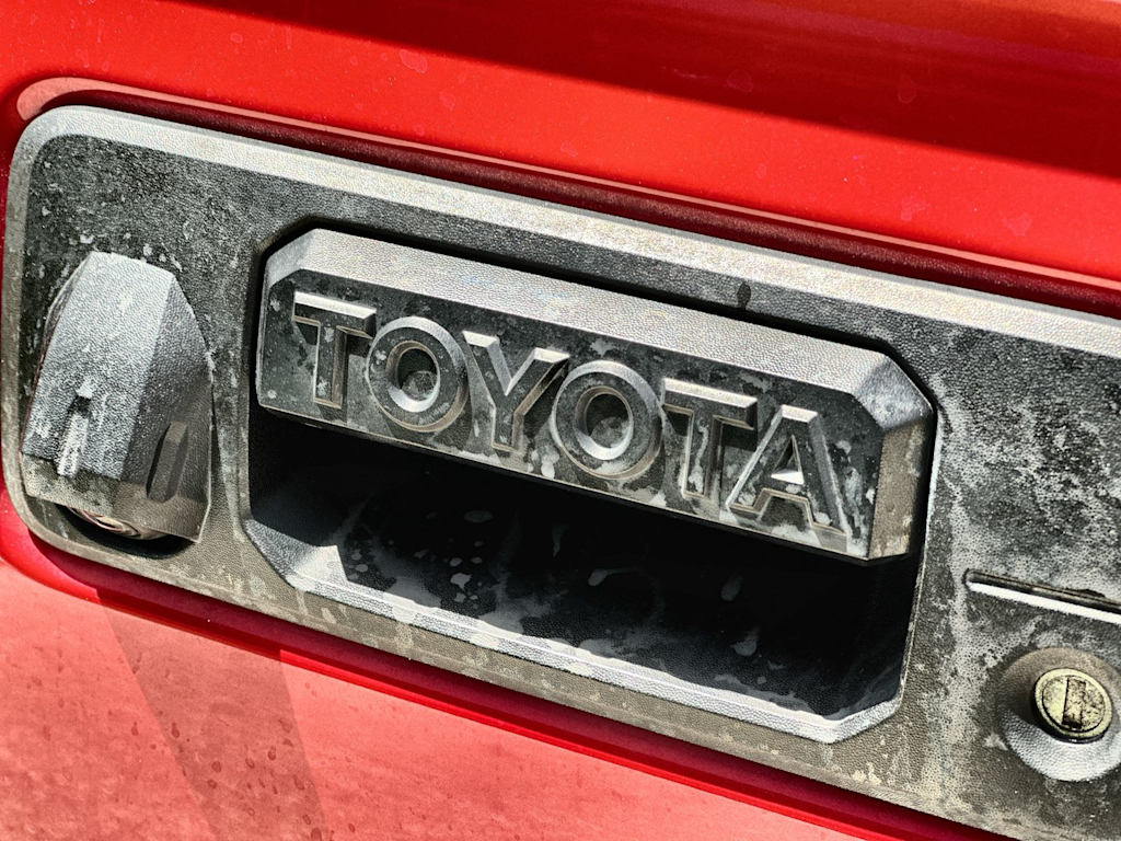 Thumbnail: 2023 Toyota Tacoma - 23