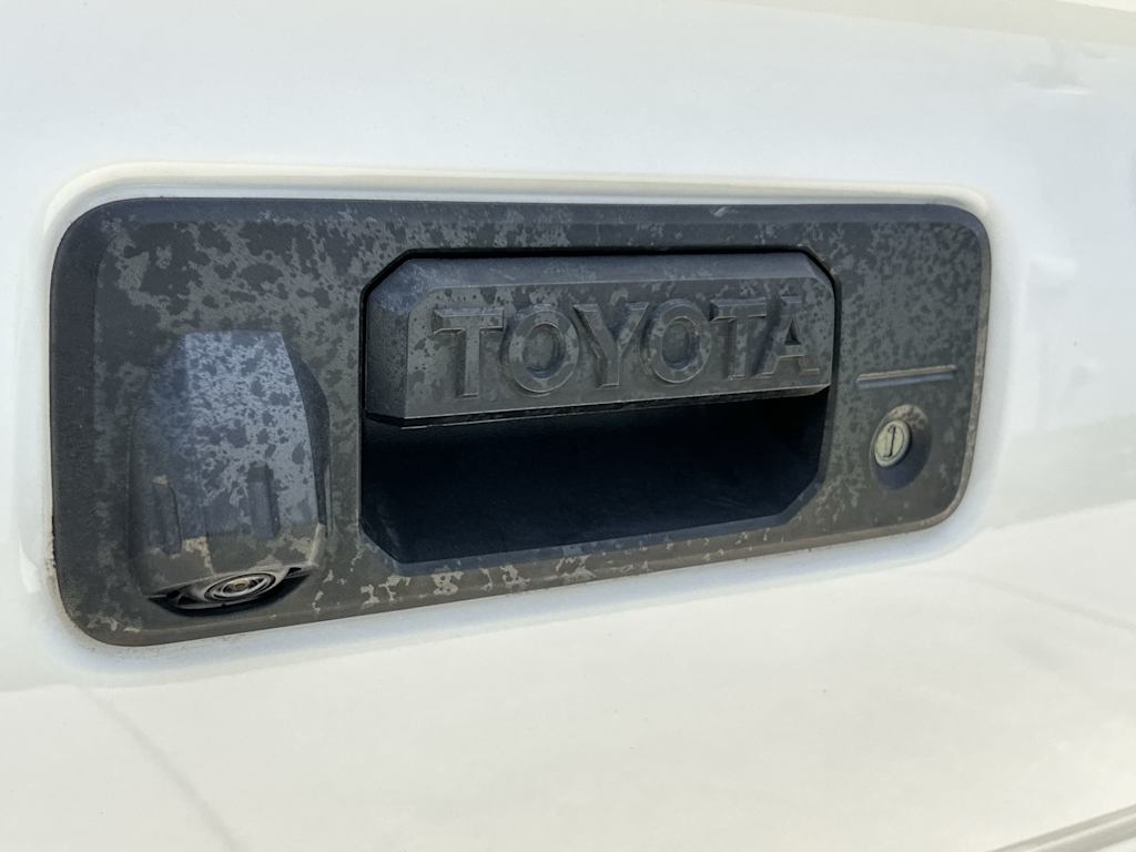 Thumbnail: 2022 Toyota Tacoma - 24