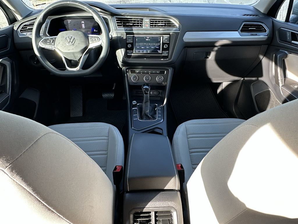 Thumbnail: 2022 Volkswagen Tiguan - 2