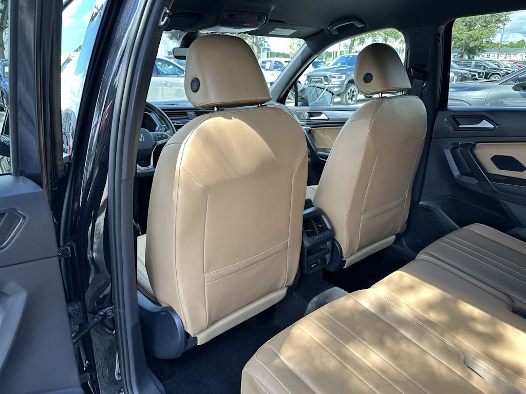 Thumbnail: 2024 Volkswagen Tiguan - 24
