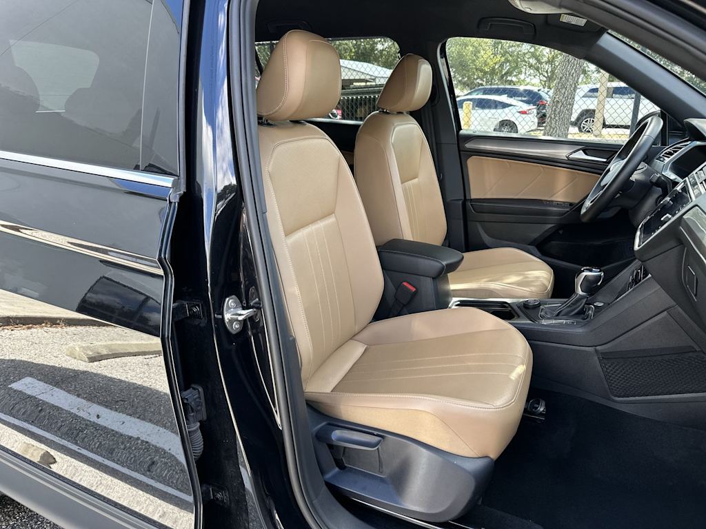 Thumbnail: 2024 Volkswagen Tiguan - 20