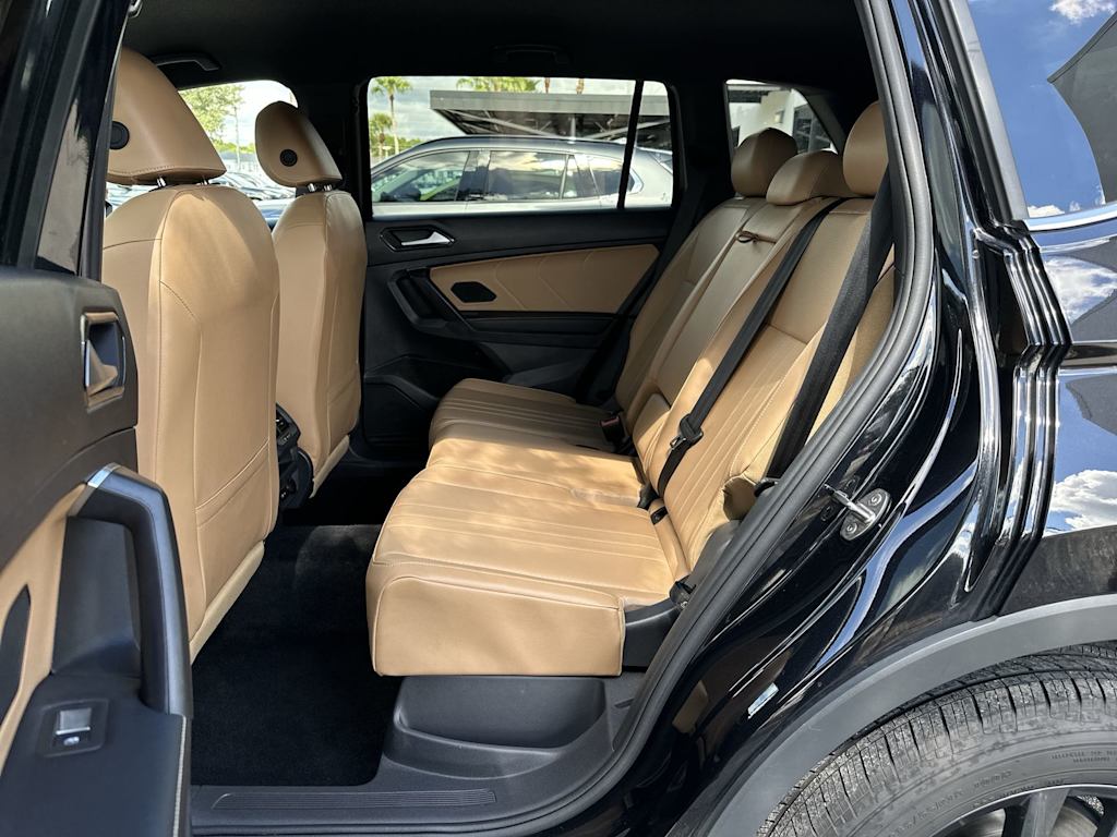 Thumbnail: 2024 Volkswagen Tiguan - 12