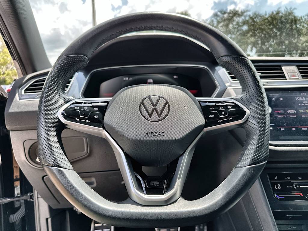 Thumbnail: 2024 Volkswagen Tiguan - 9