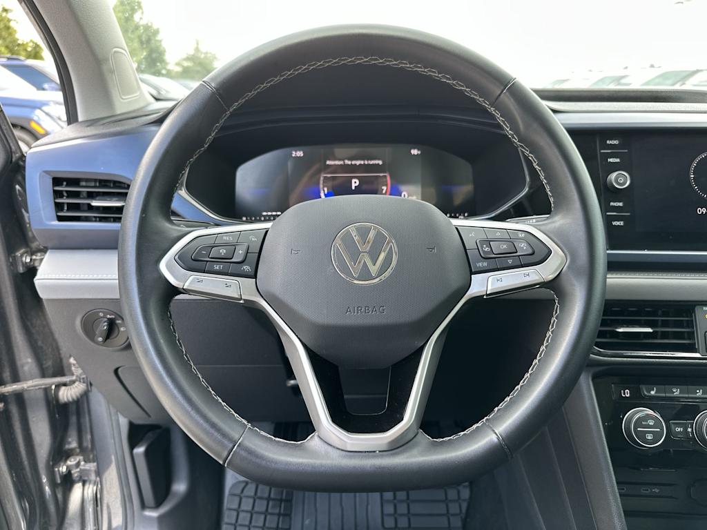Thumbnail: 2024 Volkswagen Taos - 10