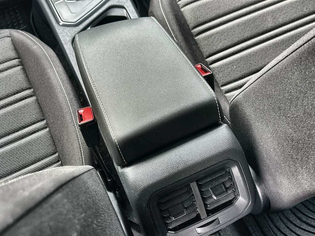 Thumbnail: 2024 Volkswagen Tiguan - 21