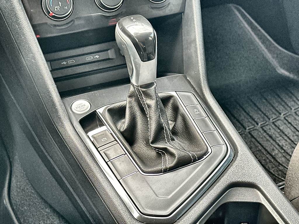 Thumbnail: 2024 Volkswagen Tiguan - 14