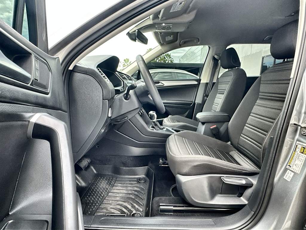 Thumbnail: 2024 Volkswagen Tiguan - 11