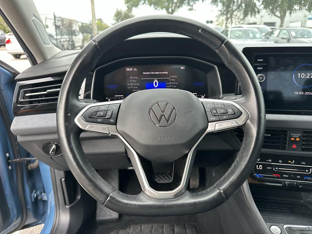 Thumbnail: 2025 Volkswagen Jetta - 9