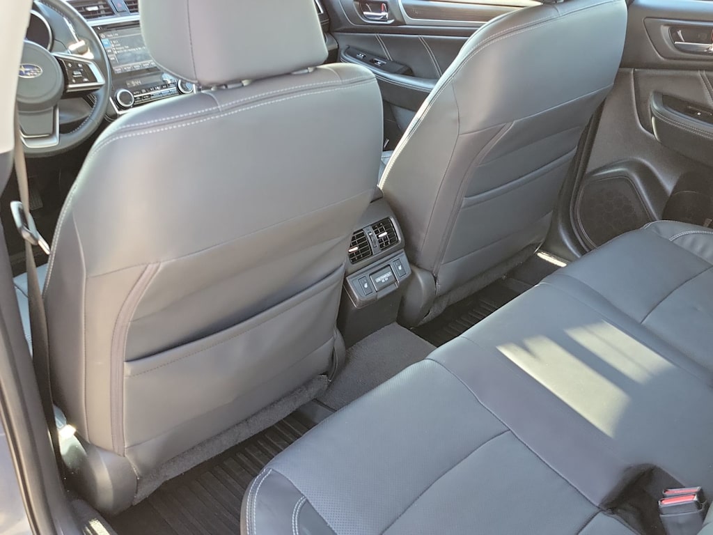 2018 Subaru Legacy Limited 19