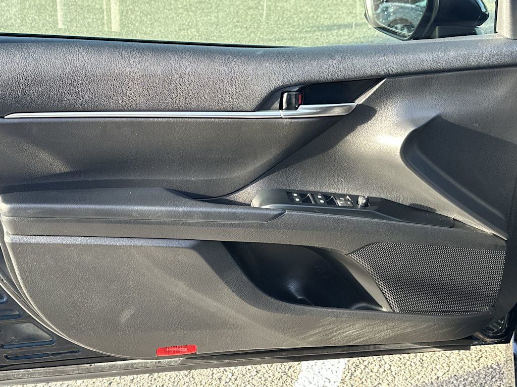 Thumbnail: 2020 Toyota Camry - 28
