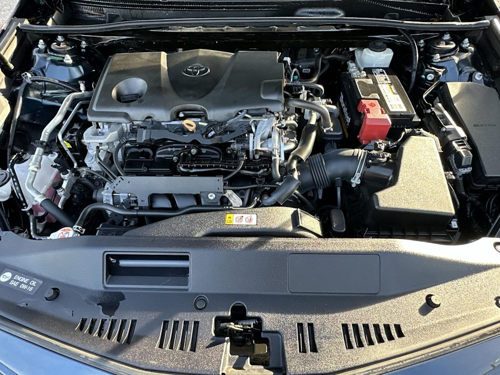 Thumbnail: 2020 Toyota Camry - 9