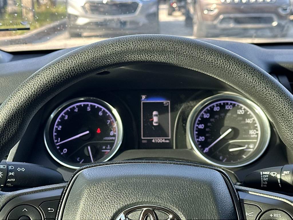 Thumbnail: 2020 Toyota Camry - 16