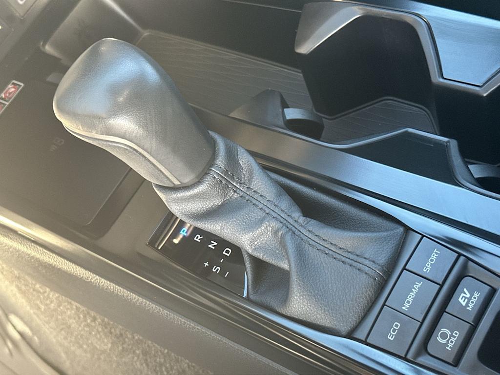 Thumbnail: 2025 Toyota Camry - 14