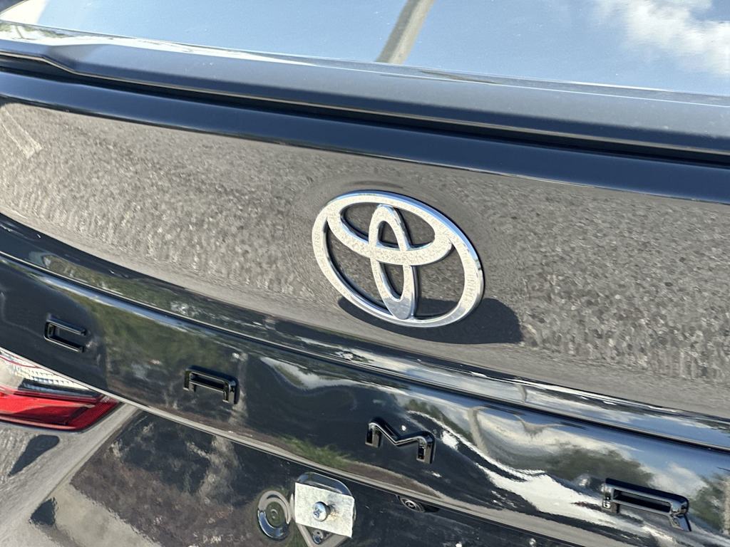 Thumbnail: 2025 Toyota Camry - 21