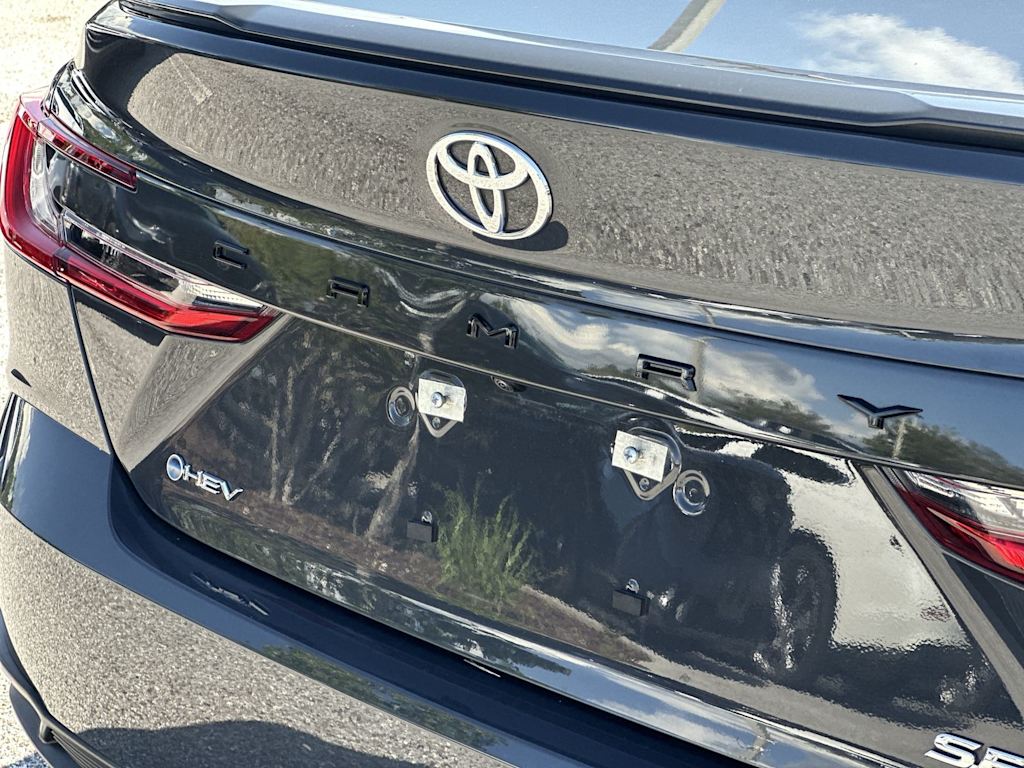 Thumbnail: 2025 Toyota Camry - 6