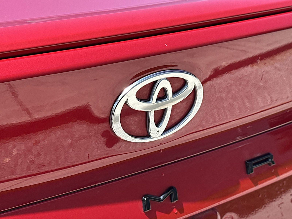 Thumbnail: 2025 Toyota Camry - 23