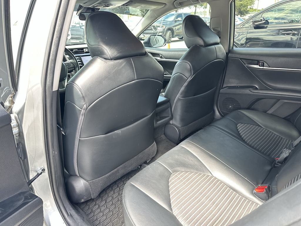 Thumbnail: 2020 Toyota Camry - 23