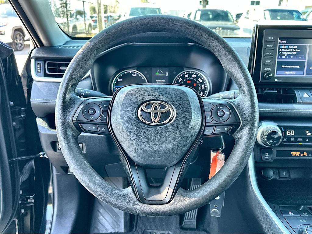 Thumbnail: 2021 Toyota RAV4 - 10