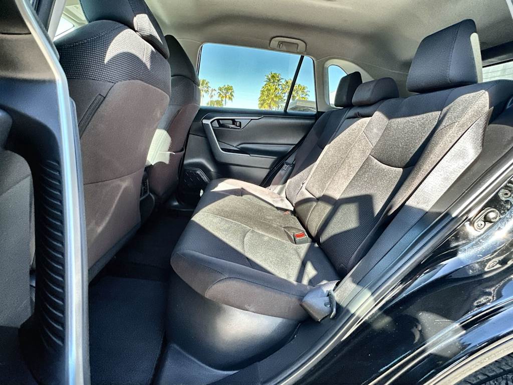 Thumbnail: 2021 Toyota RAV4 - 13